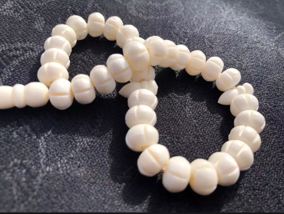 Handcrafted White Camel Bone Tasbih – 33 Islamic Prayer Beads with Traditional Carvings